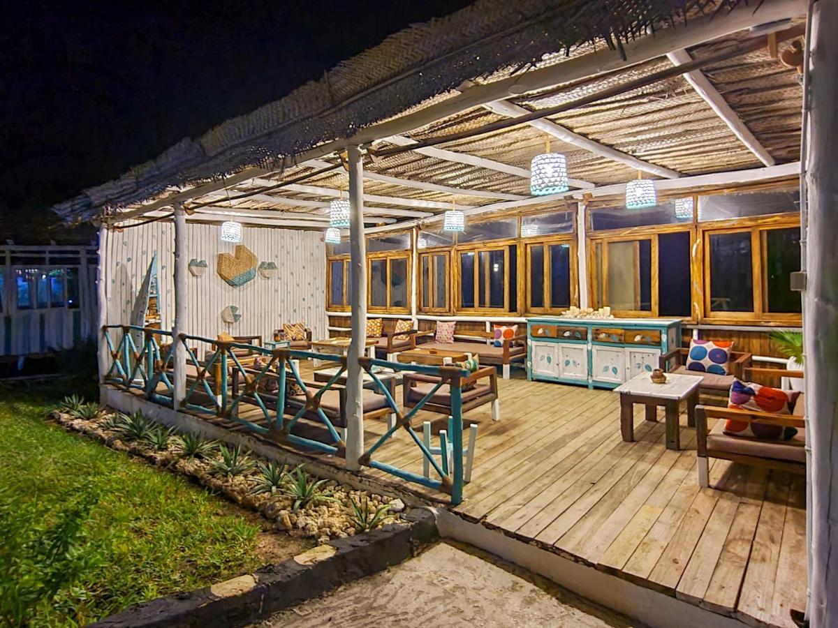 Paradise Beach Resort & Spa Uroa Esterno foto