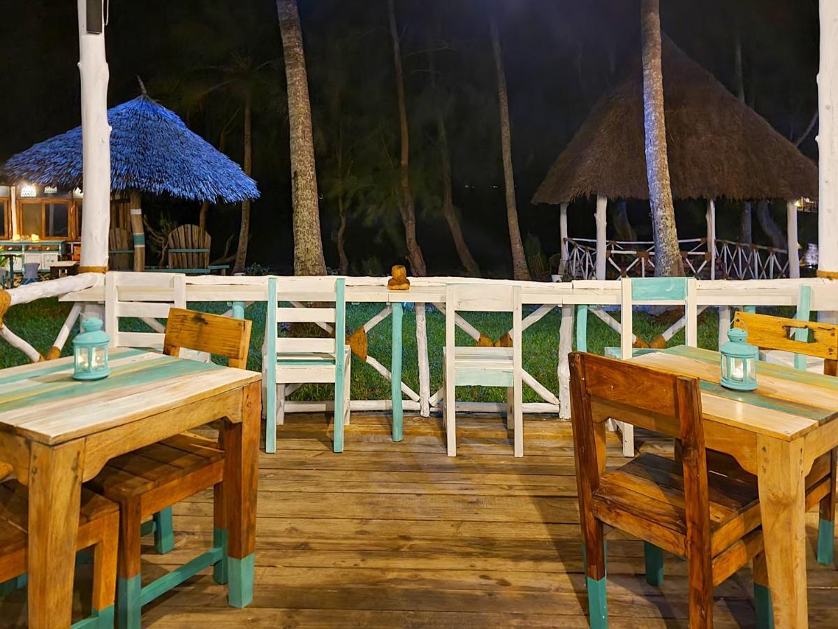 Paradise Beach Resort & Spa Uroa Esterno foto