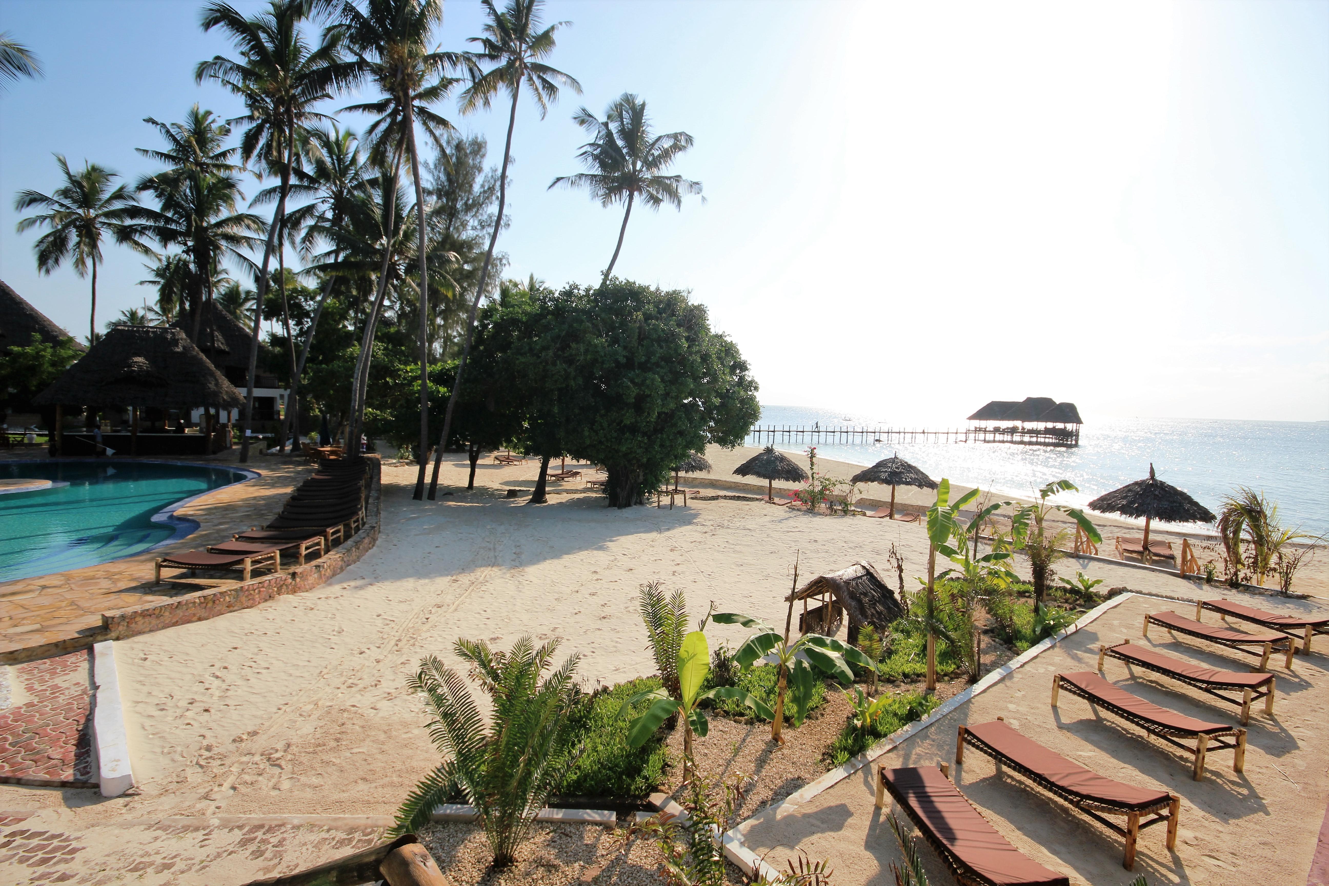 Paradise Beach Resort & Spa Uroa Esterno foto
