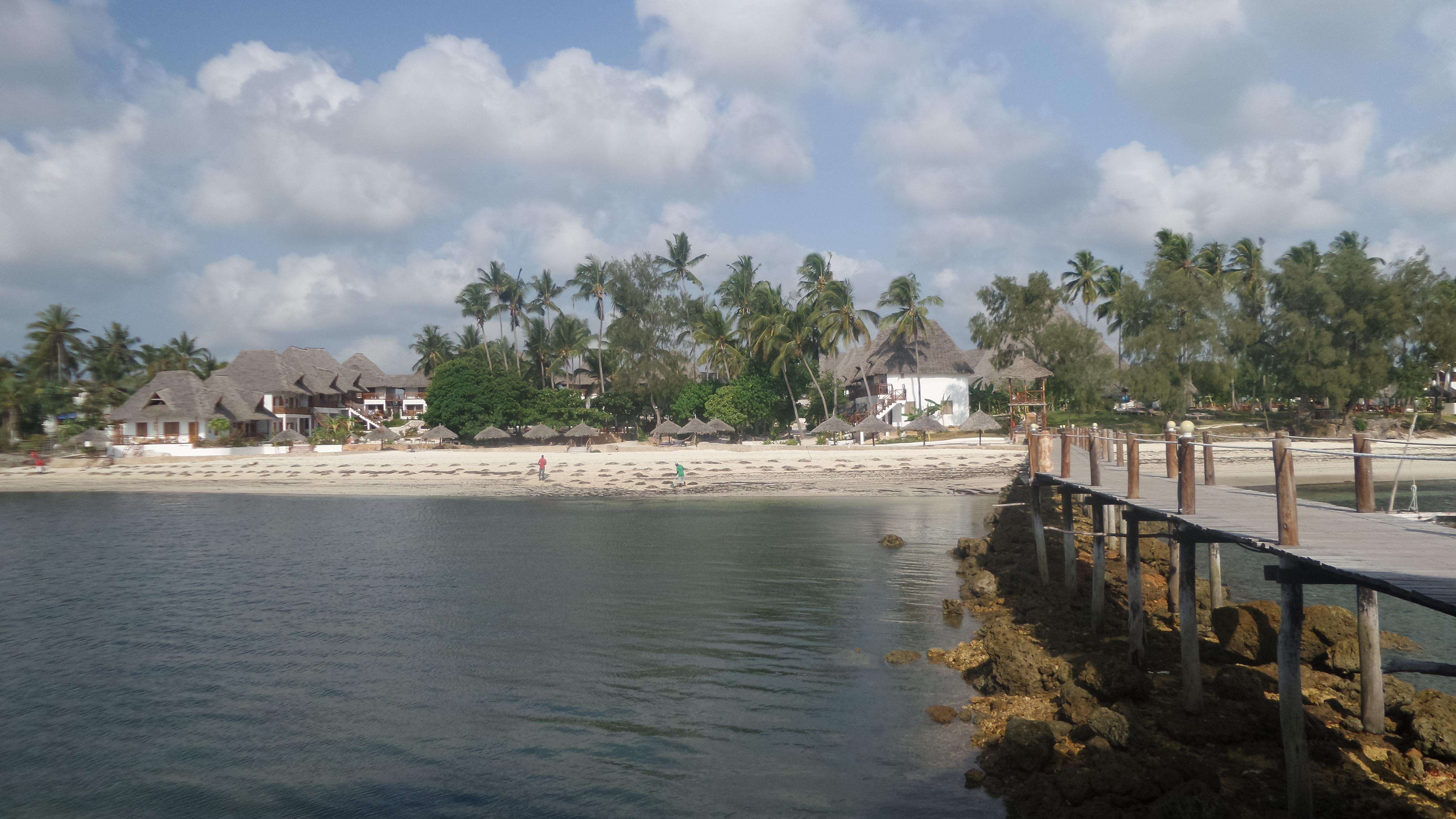 Paradise Beach Resort & Spa Uroa Esterno foto